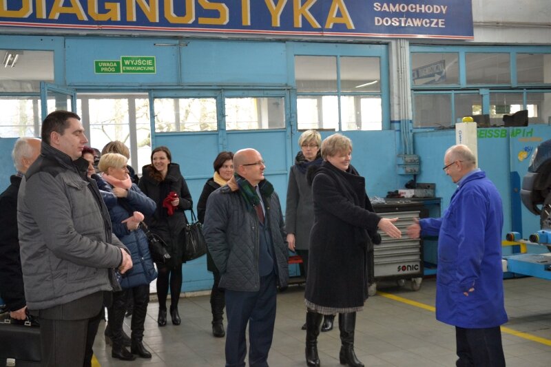 konf 04