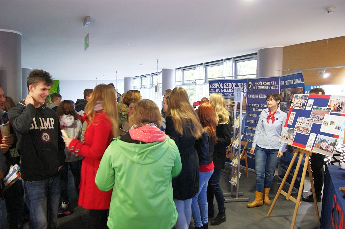targi pracy 2016 05