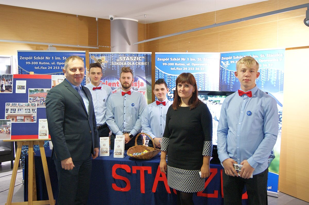 targi pracy 2016 07